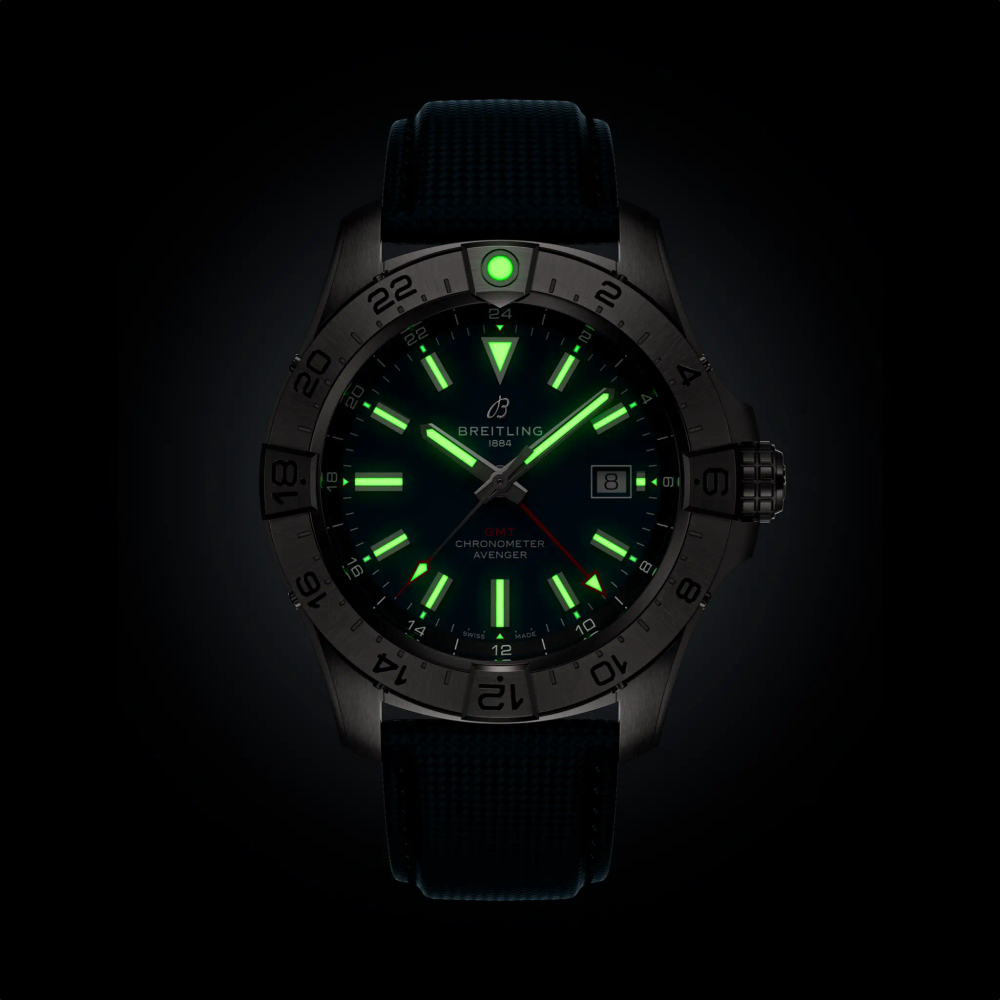 Avenger Automatic GMT 44